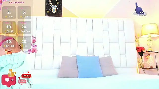 Snapshot of cherryboom23 chatting on October 22, 7:41 pm cherryboom23 online show from October 22, 7:41 pm