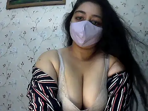 Snapshot of sonali4 chatting on September 24, 4:50 pm sonali4 online show from September 24, 4:50 pm