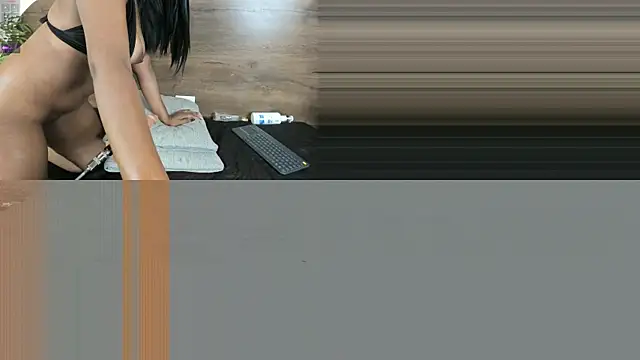 Snapshot of mia_lacy_ chatting on September 19, 7:57 pm mia lacy online show from September 19, 7:57 pm