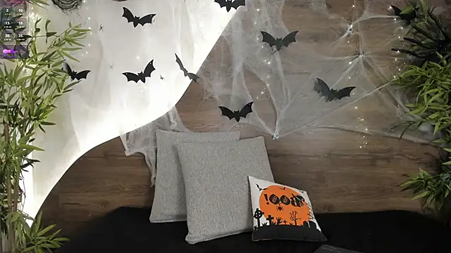 Snapshot of mia_lacy_ chatting on November 1, 7:40 pm mia lacy online show from November 1, 7:40 pm