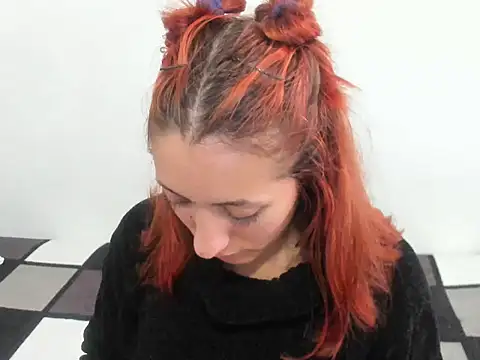 Snapshot of DulceXmile chatting on October 10, 10:25 pm DulceXmile online show from October 10, 10:25 pm