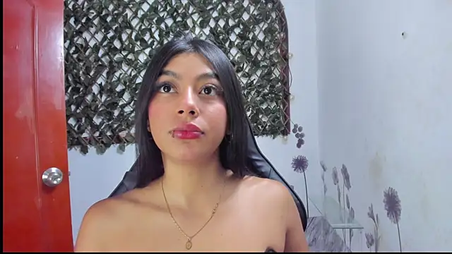 Sarahbrowm  online show from September 25, 6:06 pm