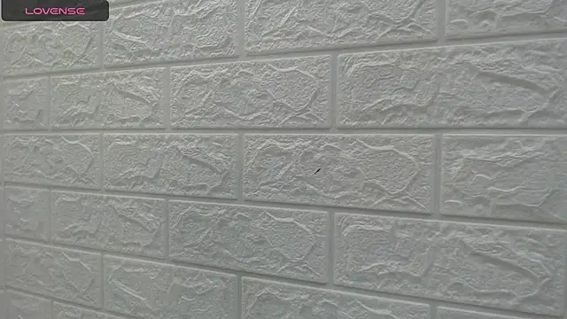 Snapshot of nei_girl chatting on September 28, 1:12 am nei girl online show from September 28, 1:12 am