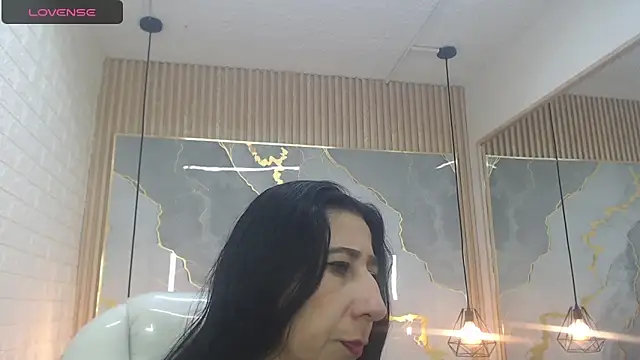 Snapshot of nei_girl chatting on September 19, 11:20 am nei girl online show from September 19, 11:20 am