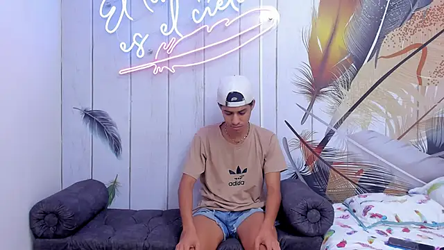 Meneaterss online show from September 29, 8:25 pm