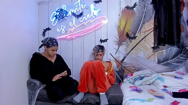 Meneaterss online show from October 12, 10:50 am