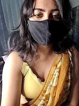 dimple1312 online show from May 13, 6:46 pm