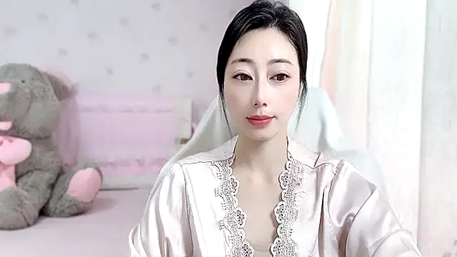 Snapshot of anjila888 chatting on October 18, 3:53 am anjila888 online show from October 18, 3:53 am