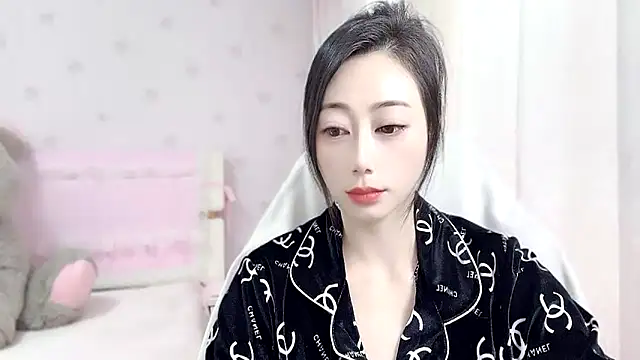 Snapshot of anjila888 chatting on October 11, 7:46 am anjila888 online show from October 11, 7:46 am