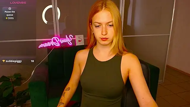 MirandaMayers online show from September 29, 11:48 am