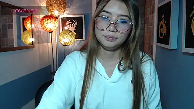 Fiorellaa delsd online show from October 1, 2:55 pm