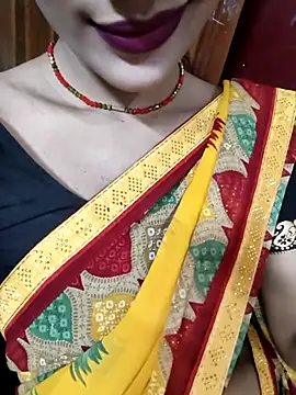 Snapshot of Eshwari_Chopra chatting on October 6, 3:01 am Eshwari Chopra online show from October 6, 3:01 am