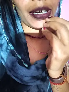 Eshna Dabral online show from May 14, 4:35 pm