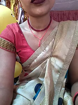 Eshna Dabral online show from February 14, 10:50 am