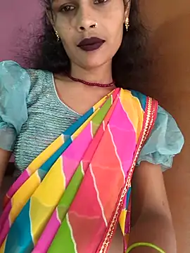 Eshna Dabral online show from September 18, 9:19 am