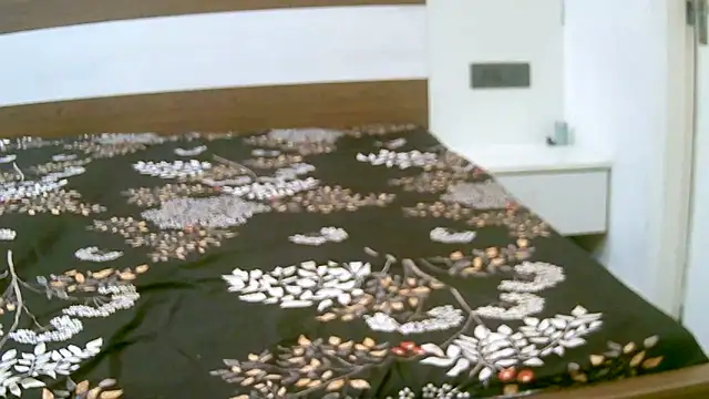 Snapshot of ragini_m_m_s chatting on September 23, 10:46 am ragini m m s online show from September 23, 10:46 am