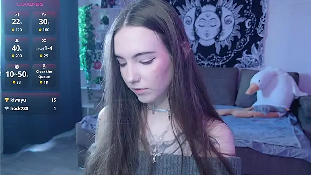 naugghtynikki online show from September 11, 4:57 am