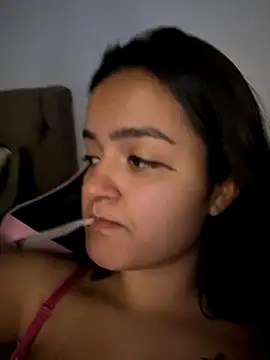 Manu 2002  online show from September 22, 12:36 pm