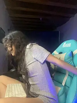 venusgh  online show from October 9, 3:54 am