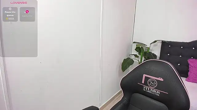 saaya tay online show from October 10, 3:22 am