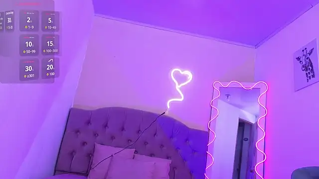 kissy tay online show from October 17, 12:08 pm