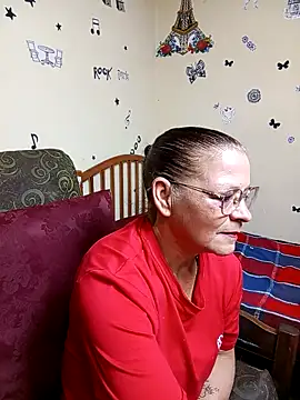 Snapshot of katrina_perez chatting on October 4, 9:52 pm katrina perez online show from October 4, 9:52 pm