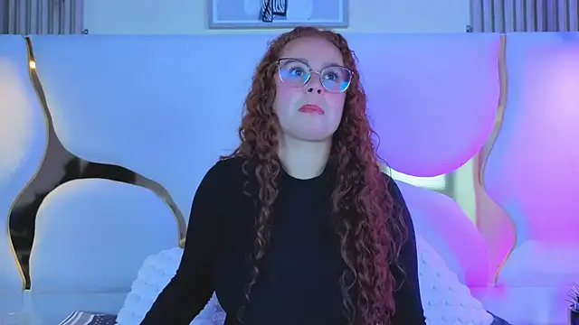 Snapshot of AmmberJones chatting on October 4, 1:28 pm AmmberJones online show from October 4, 1:28 pm