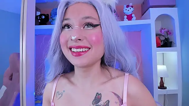 miss    marilyn online show from September 25, 11:31 am