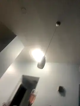 bankruptbabe online show from December 2, 4:36 am