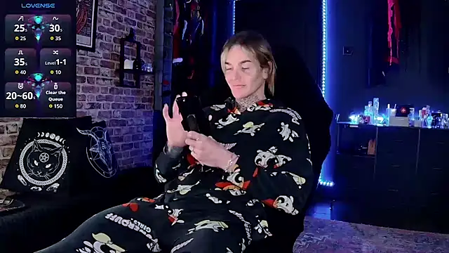 TSLeaMarie online show from March 13, 7:48 pm