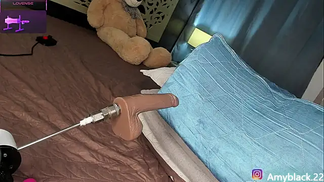 Amyblack   online show from December 3, 1:30 am