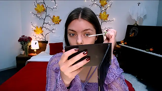 Snapshot of marshmallowee chatting on October 31, 12:09 pm marshmallowee online show from October 31, 12:09 pm