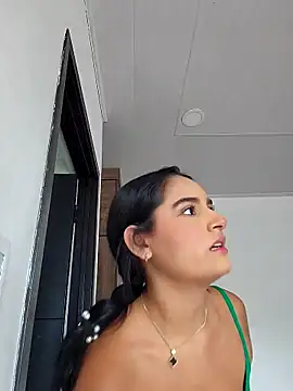 Rosa Warreen  online show from October 10, 3:06 pm