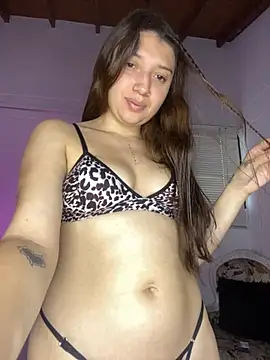 Mia  Gray online show from October 14, 6:21 pm