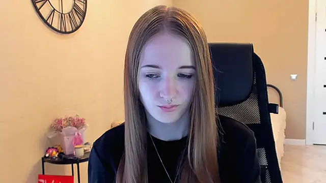 KateKayer online show from October 20, 9:56 am