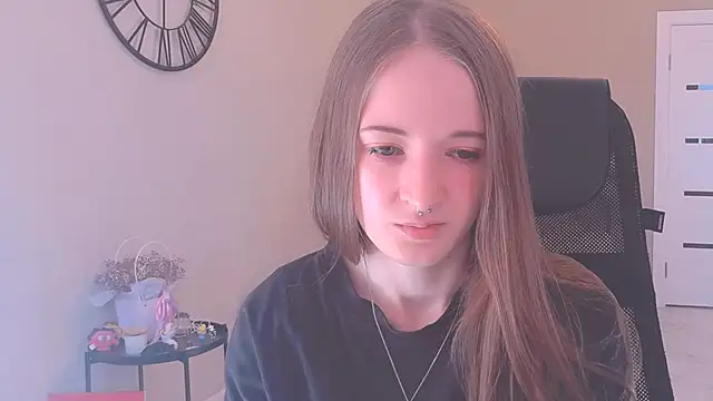 KateKayer online show from September 23, 8:45 am