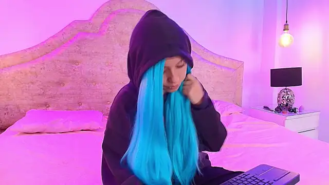 katy usha online show from November 5, 9:25 am