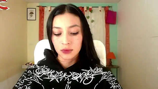 vale miel online show from November 12, 9:35 pm