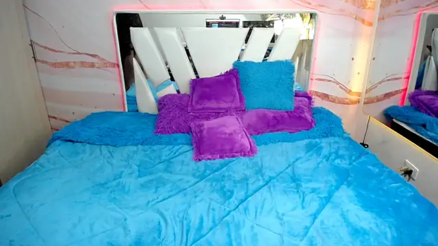 amimersh18 online show from October 1, 4:50 am