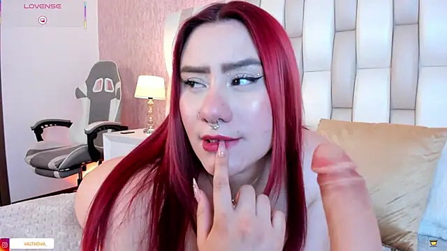 Snapshot of valt_ chatting on October 21, 9:41 pm valt online show from October 21, 9:41 pm