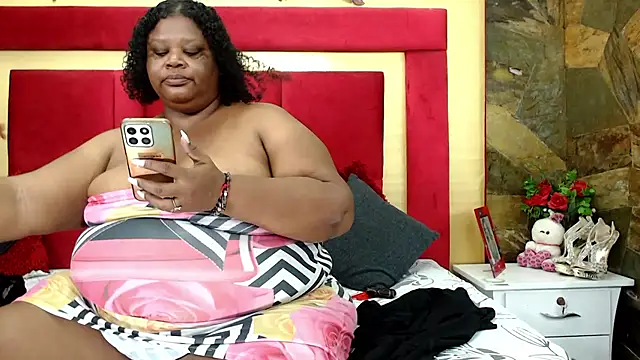 Exoticbigmandy online show from April 10, 3:18 pm