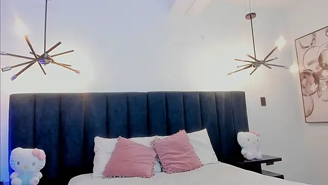 Snapshot of niia7 chatting on September 23, 7:45 pm niia7 online show from September 23, 7:45 pm