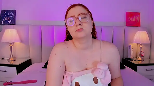 Snapshot of lizy_portman chatting on November 1, 8:13 pm lizy portman online show from November 1, 8:13 pm