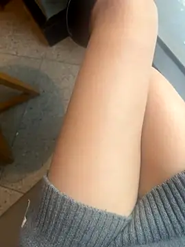 xiaoyuan01 online show from December 18, 5:23 am