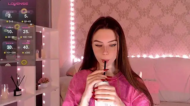 HolyMiax online show from October 9, 3:32 am