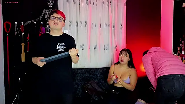 Cleo Ace online show from March 27, 12:39 pm