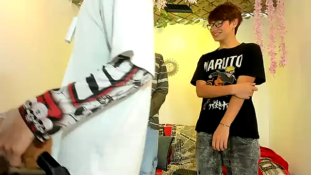 Bastian boyshot77 online show from January 16, 7:10 pm