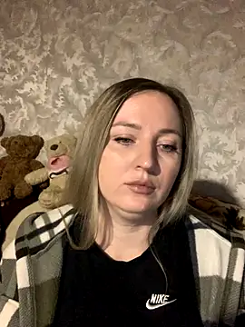 hotsteacher online show from November 27, 1:52 am