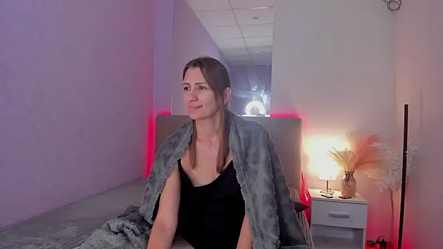 ChristyBrook online show from September 17, 8:18 pm