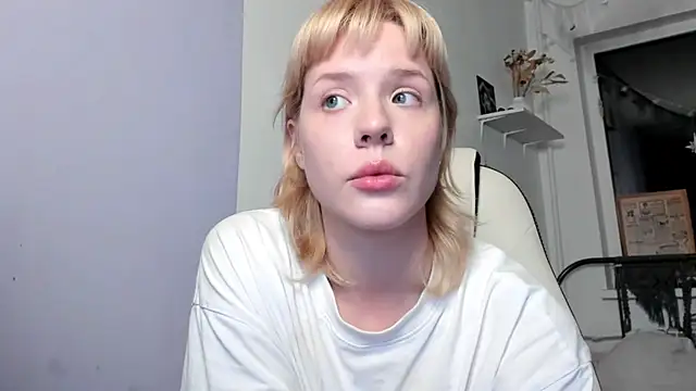  CuteAsFuck  online show from October 3, 2:11 pm